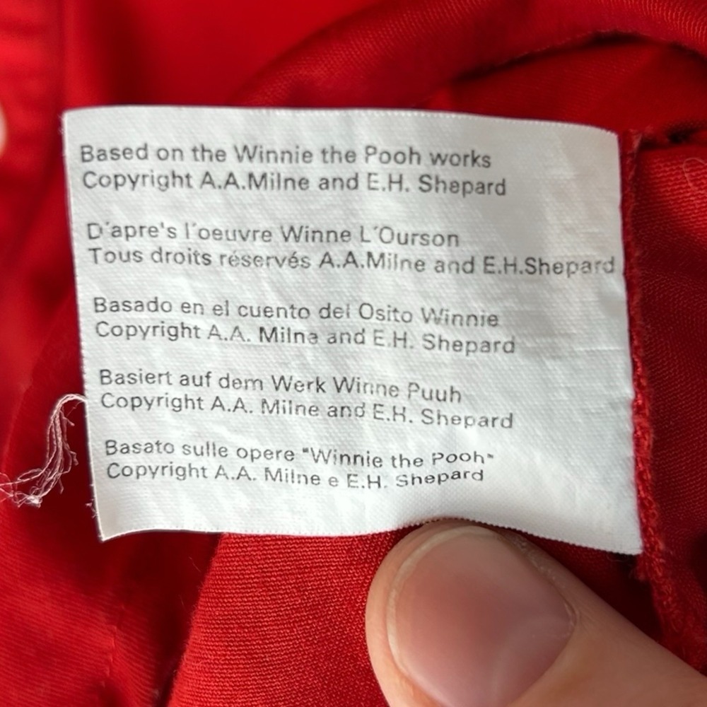 Vintage Disney Store Women's XL Winnie The Pooh Music Red Button Shirt Retro - Picture 10 of 12